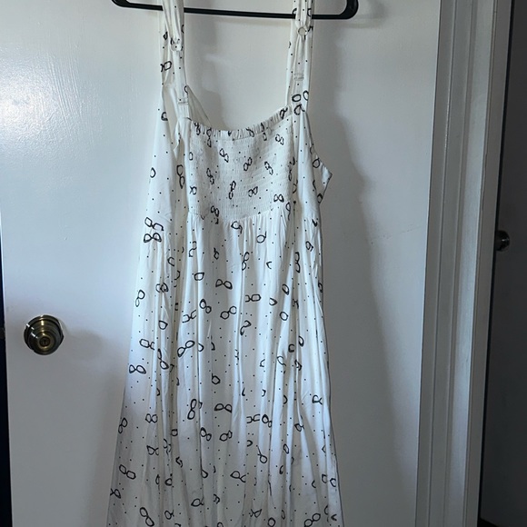 Torrid size 2 dress with pockets - Picture 4 of 4